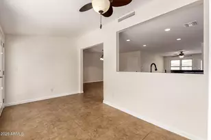 2908 E Michelle Dr, Phoenix, AZ 85032 - Photo 8