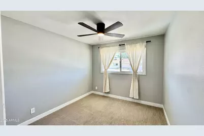 8516 E McDonald Drive, Scottsdale, AZ 85250 - Photo 18