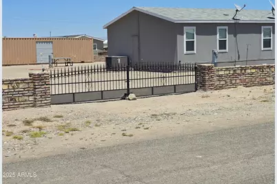 67881 Mesquite Avenue, Salome, AZ 85348 - Photo 30
