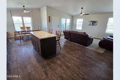 67881 Mesquite Avenue, Salome, AZ 85348 - Photo 14