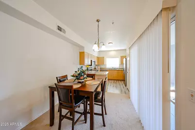 7401 W Arrowhead Clubhouse Drive #2047, Glendale, AZ 85308 - Photo 10