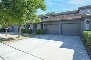 7401 W Arrowhead Clubhouse Dr, Glendale, AZ 85308 - Photo 2