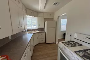 232 S 100 E, Pima, AZ 85543 - Photo 6