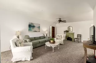 17639 N 99th Dr, Sun City, AZ 85373 - Photo 2