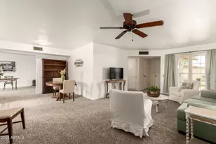 17639 N 99th Dr, Sun City, AZ 85373 - Photo 6