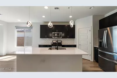 19842 W Badgett Lane, Litchfield Park, AZ 85340 - Photo 6