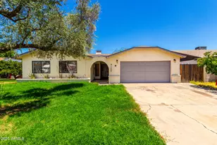 6749 N 31st Ln, Phoenix, AZ 85017 - Photo 1