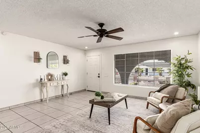 4025 N 81st Street, Scottsdale, AZ 85251 - Photo 2