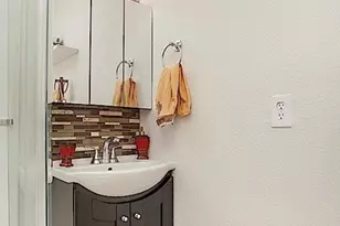 4025 N 81st St, Scottsdale, AZ 85251 - Photo 78