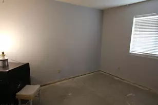 2142 W Kerry Ln, Phoenix, AZ 85027 - Photo 18