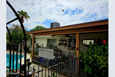 2142 W Kerry Lane, Phoenix, AZ 85027 - Photo 24