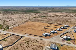 23109 W Skinner Rd, Wittmann, AZ 85361 - Photo 6