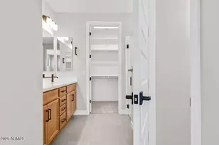 18108 W Hiddenview Dr, Goodyear, AZ 85338 - Photo 20