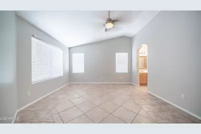 25841 N 66th Drive, Phoenix, AZ 85083 - Photo 16