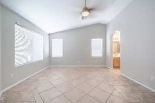 25841 N 66th Dr, Phoenix, AZ 85083 - Photo 16