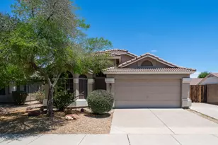 25841 N 66th Dr, Phoenix, AZ 85083 - Photo 2