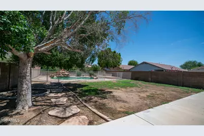 25841 N 66th Drive, Phoenix, AZ 85083 - Photo 22