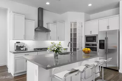 18139 W Amberwood Drive, Goodyear, AZ 85338 - Photo 6