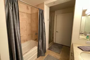 7127 E Rancho Vista Dr, Scottsdale, AZ 85251 - Photo 18