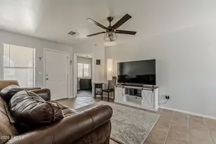 2011 S Clubhouse Dr, Casa Grande, AZ 85194 - Photo 8