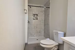 2230 E Beverly Ln, Phoenix, AZ 85022 - Photo 14