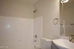 9222 N 35th Ave, Phoenix, AZ 85051 - Photo 12