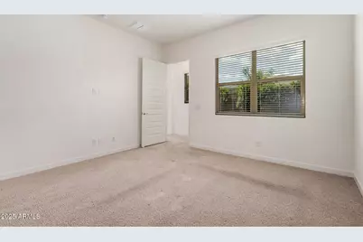 18926 W Desert Hills Drive, Surprise, AZ 85388 - Photo 14