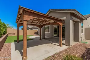 18926 W Desert Hls Dr, Surprise, AZ 85388 - Photo 32