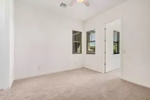 18926 W Desert Hls Dr, Surprise, AZ 85388 - Photo 28