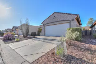 10806 E Peralta Canyon Dr, Gold Canyon, AZ 85118 - Photo 2