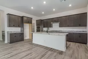 18575 W Sapium Way, Goodyear, AZ 85338 - Photo 12