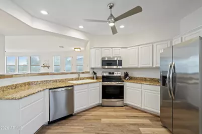 15221 N Clubgate Drive #2078, Scottsdale, AZ 85254 - Photo 4