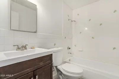 7931 W Earll Drive, Phoenix, AZ 85033 - Photo 24