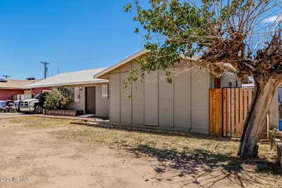 7931 W Earll Drive, Phoenix, AZ 85033 - Photo 6