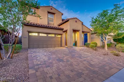 12772 W Burnside Trail, Peoria, AZ 85383 - Photo 2