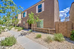 3923 S 79th, Phoenix, AZ 85043 - Photo 1