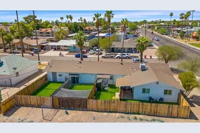 6802 E Pinchot Avenue, Scottsdale, AZ 85251 - Photo 4