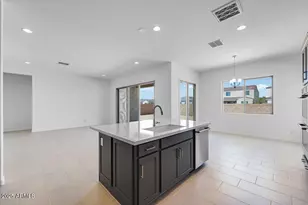 38066 N Hackberry St, San Tan Valley, AZ 85140 - Photo 8