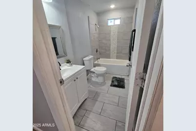 5 N 92nd Avenue, Tolleson, AZ 85353 - Photo 10