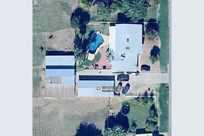 804 N Alzora Way, Tolleson, AZ 85353 - Photo 2