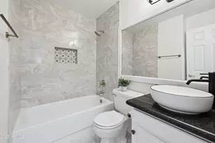 11333 N 92nd St, Scottsdale, AZ 85260 - Photo 18