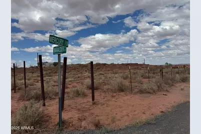 1342 Marauder Road #49, Winslow, AZ 86047 - Photo 1