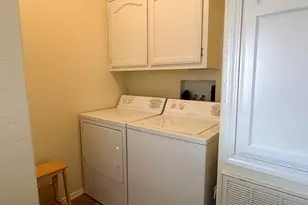 2054 N Thornton Rd, Casa Grande, AZ 85122 - Photo 4