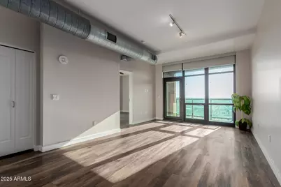 310 S 4th Street #1902, Phoenix, AZ 85004 - Photo 6