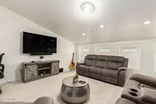 2771 S Bahama Dr, Gilbert, AZ 85295 - Photo 18