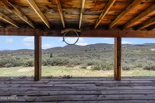 9955 E Iron King Rd, Dewey, AZ 86327 - Photo 4
