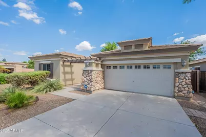 13820 W Cheery Lynn Road, Avondale, AZ 85392 - Photo 1