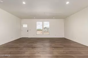 23069 W Milton Dr, Wittmann, AZ 85361 - Photo 8