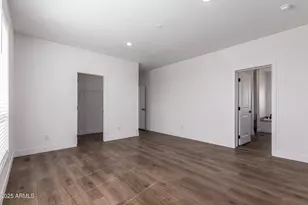 23077 W Milton Dr, Wittmann, AZ 85361 - Photo 12