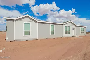 23077 W Milton Dr, Wittmann, AZ 85361 - Photo 2